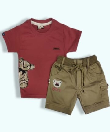 P-KIDS :  Boys Hello Printed Half Sleeve T-Shirt and Shorts Set